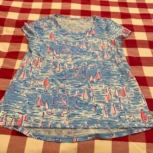 Lilly Pulitzer Etta scoopneck top in Sailboat print. Size S